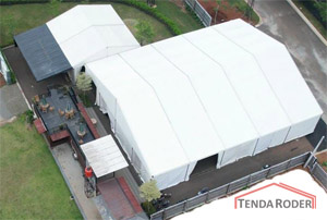 Tenda Roder Penutup Putih